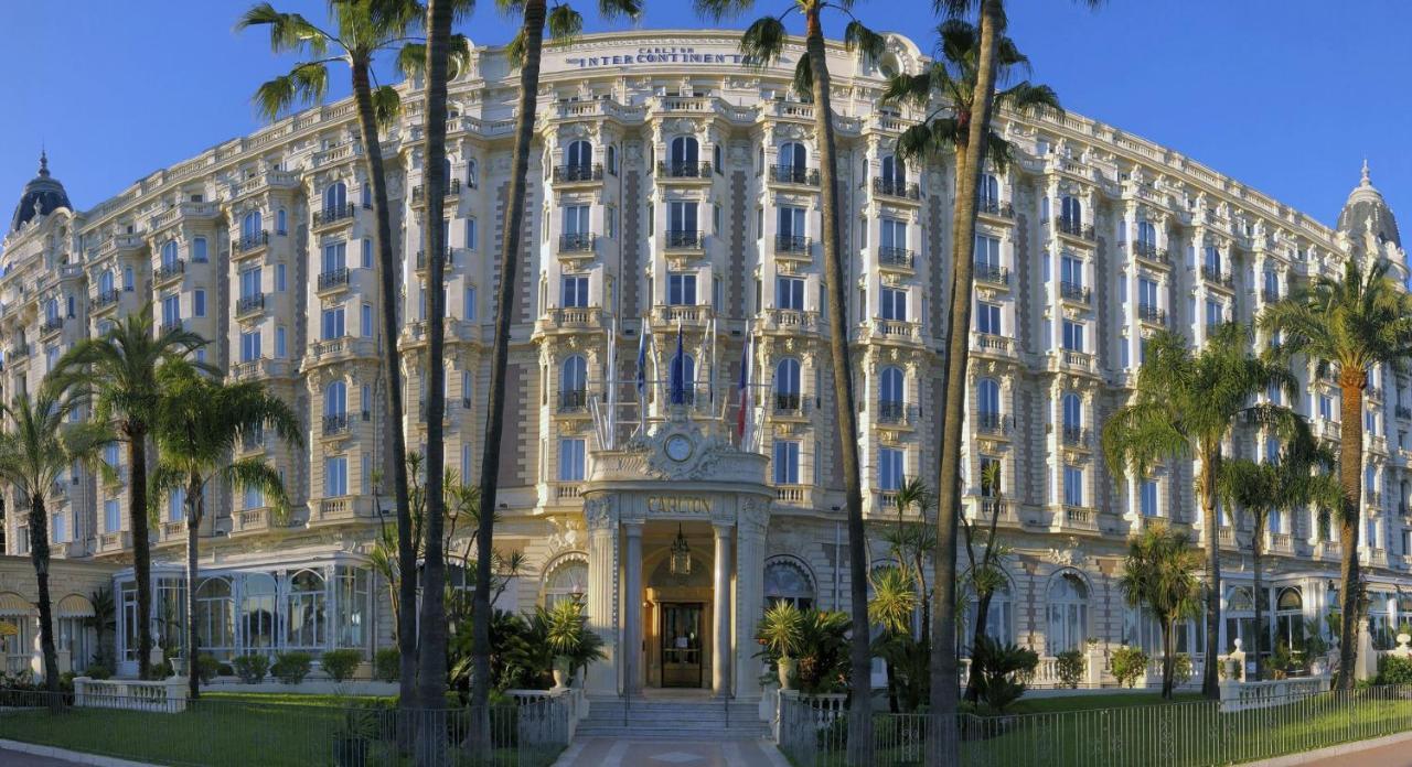 Totolulu Cannes Blue Corner Exterior photo